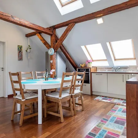 Beautiful And Romantic Penthouse With Two Terraces Daire Bratislava