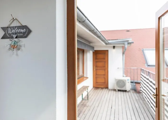아파트 Beautiful And Romantic Penthouse With Two Terraces *